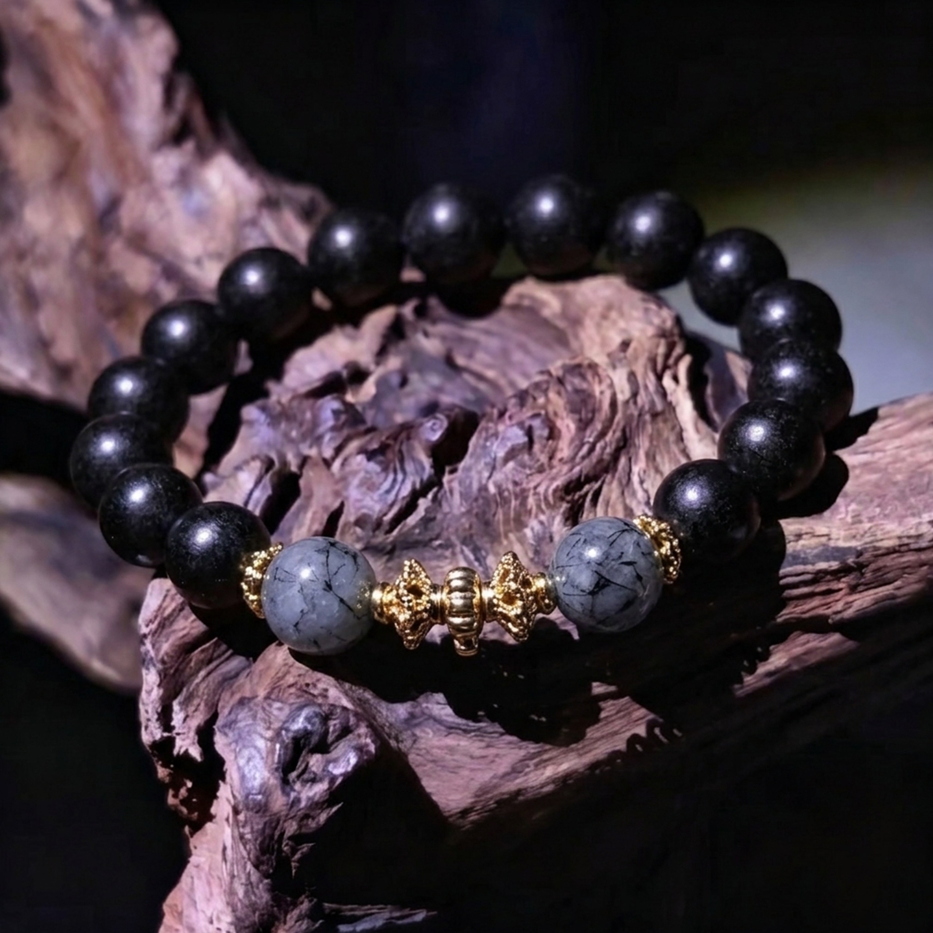 Black Series: Deep Essence Bracelet detail 4